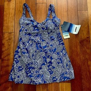 Gabar Twist Bra Swimdress (one piece size 10) Blue and White paisley